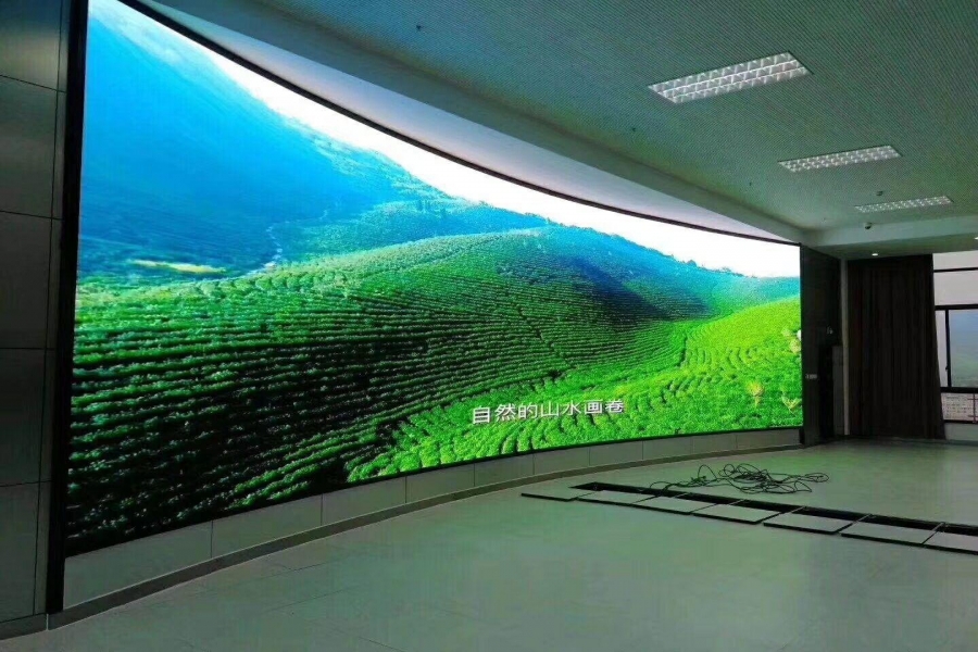 AMOUY艾默依P7.62室内LED显示屏